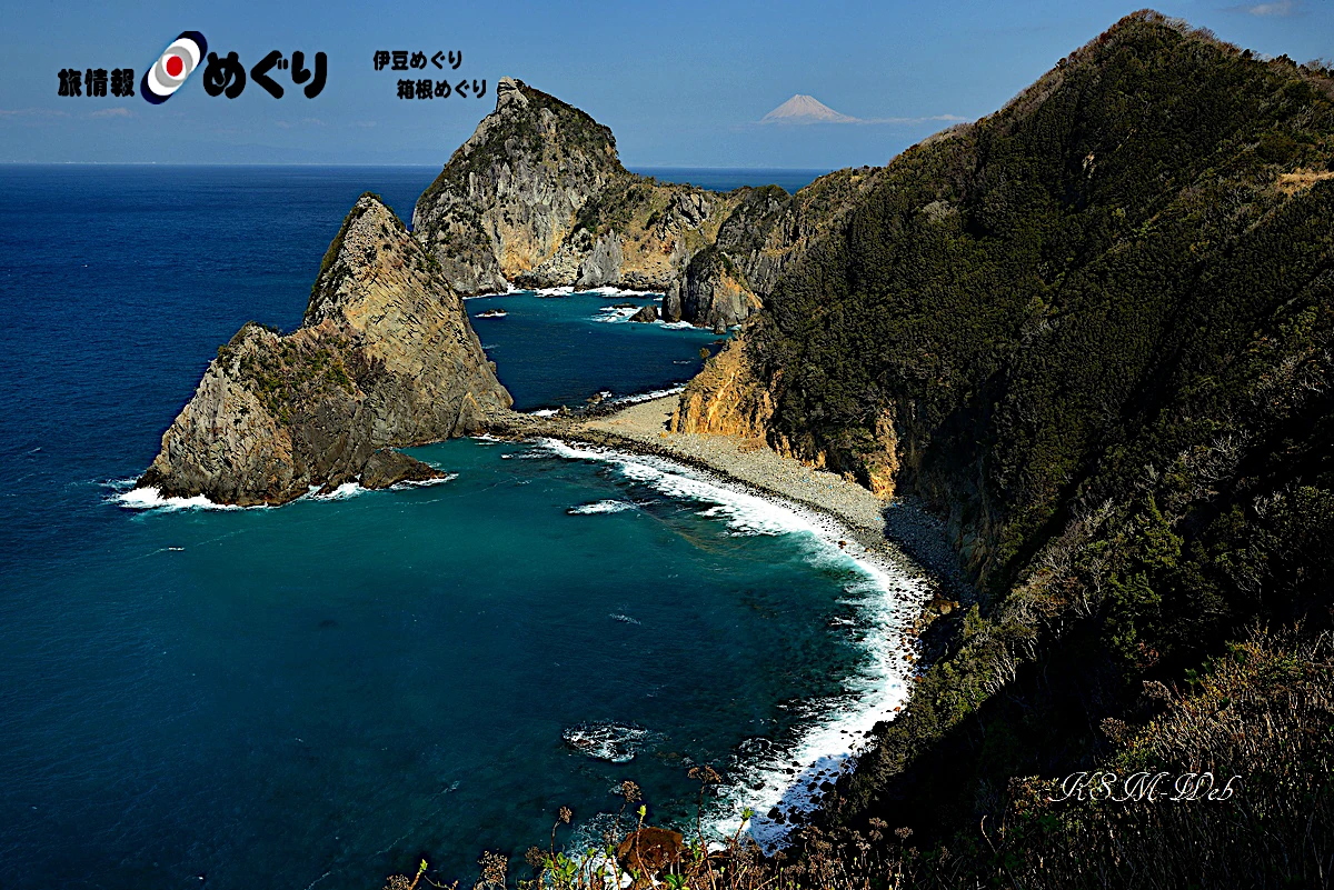 雲見夕陽と潮騒の岬オートキャンプ場からの富士山の写真