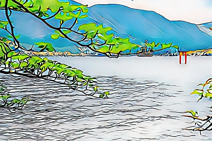 箱根芦ノ湖に海賊船と鳥居
