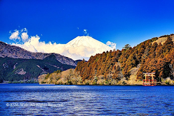 箱根芦ノ湖と富士山