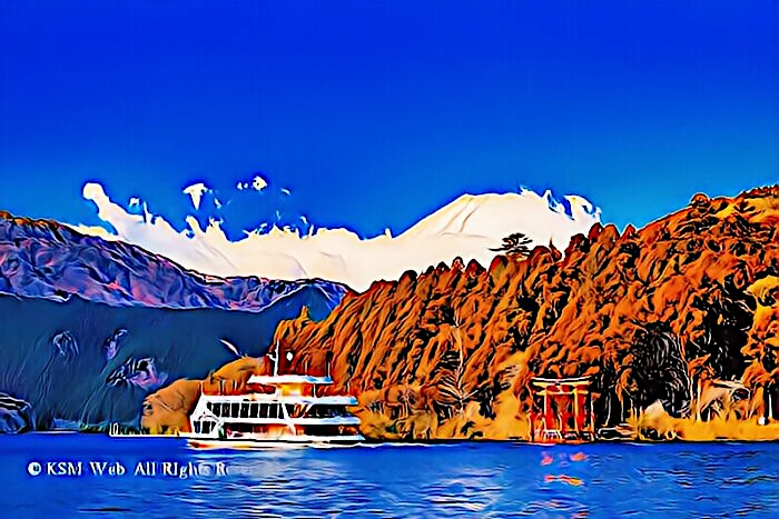 箱根芦ノ湖と富士山と芦ノ湖遊覧船