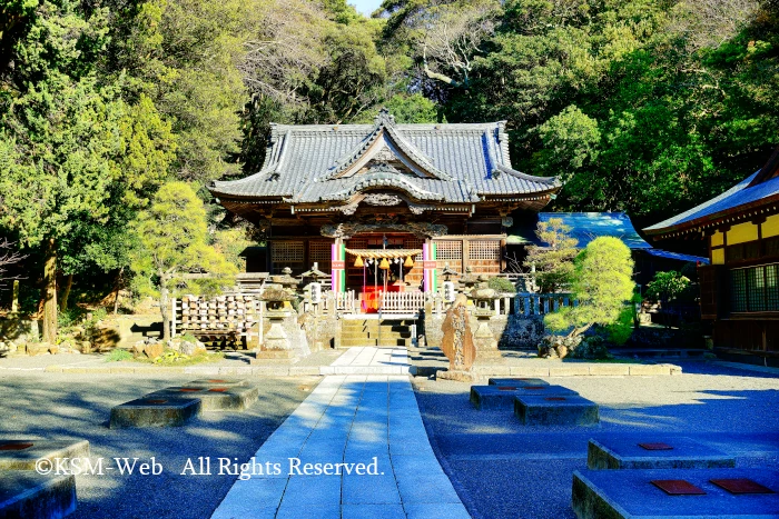 白浜神社 拝殿
