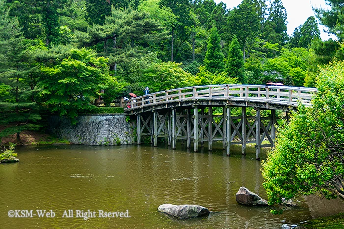 虹の郷 菖蒲ケ池の橋