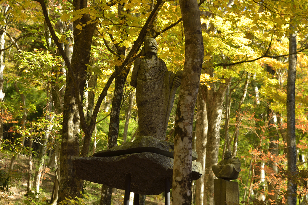箱根長安寺の紅葉