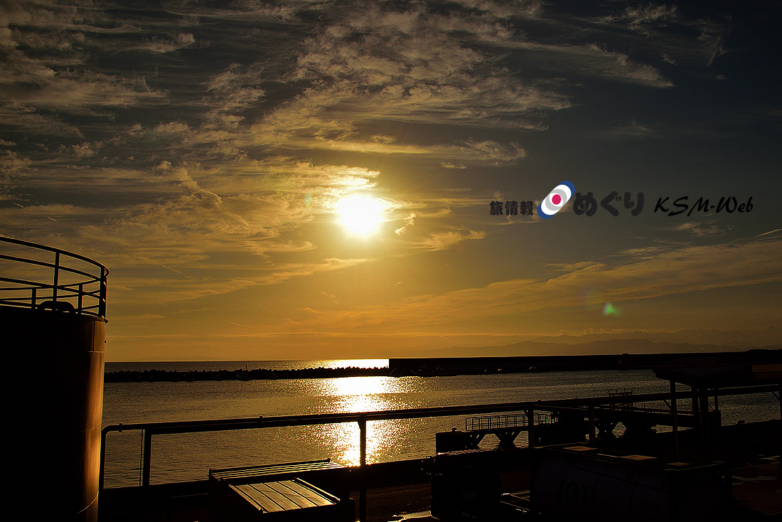 沼津港の夕日